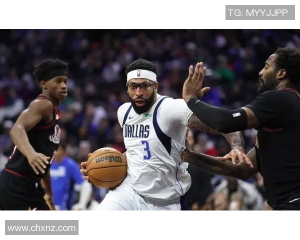 克莱谈阿尔达马绊倒弗拉格:灰熊22年就让小佩顿手肘骨折,太不宽厚了 克莱谈阿尔达马绊倒弗拉格:灰熊22年就让小佩顿手肘骨折,太不宽厚了